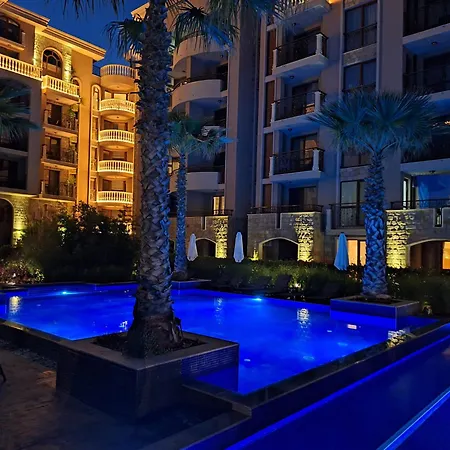 3 With Poolview In Cascadas Napospart