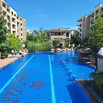 3 With Poolview In Cascadas * Napospart