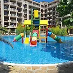 3 With Poolview In Cascadas Apartman *