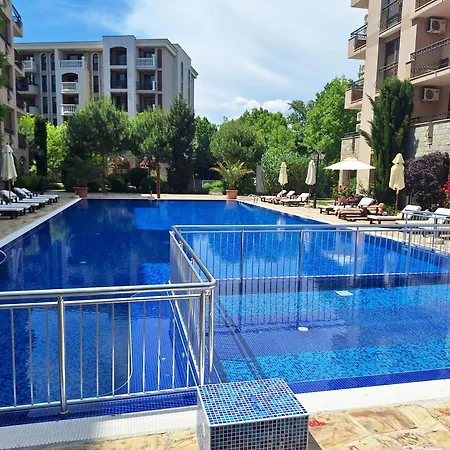 3 With Poolview In Cascadas Lejlighed *